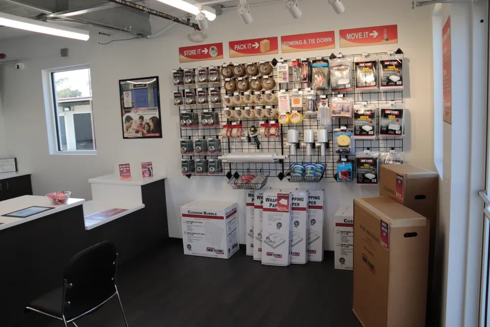 Packing supplies and moving supplies at Columbia Self Storage.