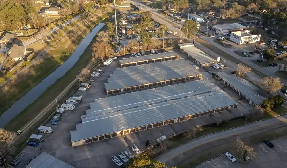 Aerial perspective of the Lakewood Storage facility.