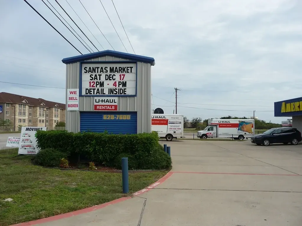 Santa market dates on self storage main sign